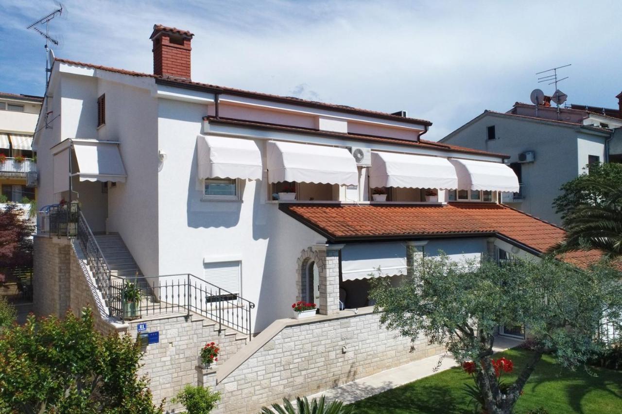 Apartments Lavizatic Porec Esterno foto